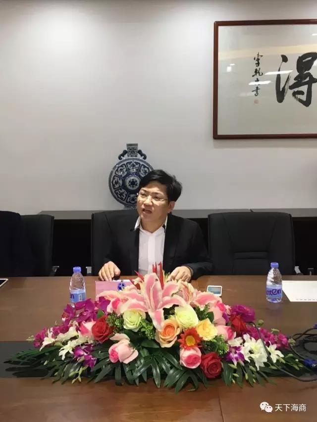 执行会长王亮